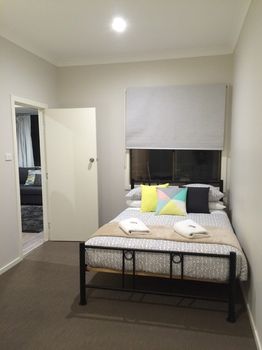 Dungowan Waterfront Apartments - Accommodation QLD 115