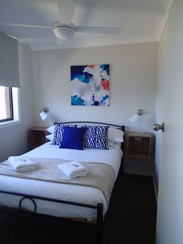 Dungowan Waterfront Apartments - Accommodation QLD 119