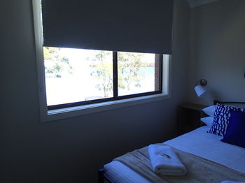 Dungowan Waterfront Apartments - Accommodation QLD 120