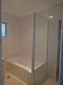 Dungowan Waterfront Apartments - Accommodation QLD 154