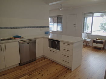 Dungowan Waterfront Apartments - Accommodation QLD 155