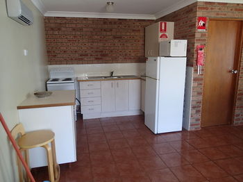 Dungowan Waterfront Apartments - Accommodation QLD 164