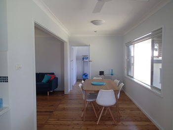 Dungowan Waterfront Apartments - Accommodation QLD 174
