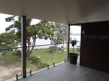 Dungowan Waterfront Apartments - Accommodation QLD 222