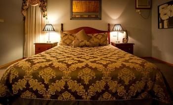 Riverwood Downs Mountain Valley Resort - Accommodation QLD 4