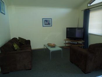 Ingenia Holidays Avina - Accommodation QLD 4
