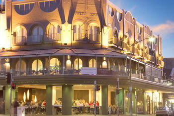 Hotel Ravesis - Accommodation QLD 15