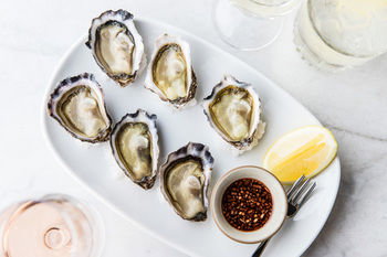 Hotel Ravesis - Accommodation QLD 17