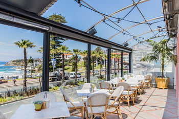 Hotel Ravesis - Accommodation QLD 24