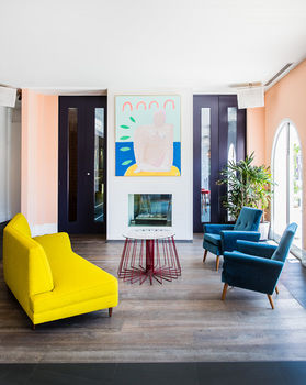 Hotel Ravesis - Accommodation QLD 29