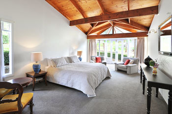 Araluen Villas - Accommodation QLD 9