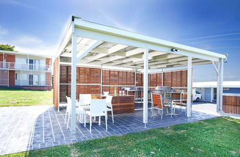 Harbourview Serviced Apartments - Accommodation QLD 1