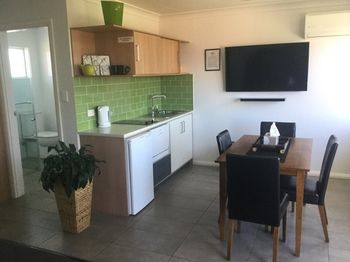 Harbourview Serviced Apartments - Accommodation QLD 27
