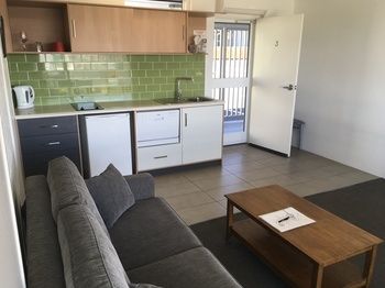 Harbourview Serviced Apartments - Accommodation QLD 50