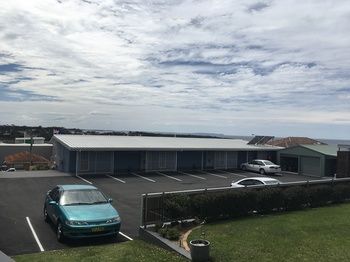 Harbourview Serviced Apartments - Accommodation QLD 60