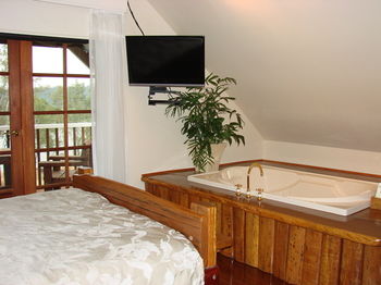 Clarence River Bed & Breakfast - Accommodation QLD 5