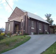 Church House BampB Gundagai - Accommodation QLD