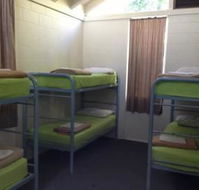 Noosa Backpackers Resort - Hostel - Accommodation QLD