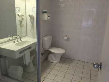 Ulladulla Harbour Motel - Accommodation QLD 32