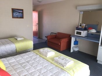 Ulladulla Harbour Motel - Accommodation QLD 34