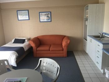 Ulladulla Harbour Motel - Accommodation QLD 37
