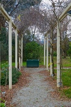 Holly Lane Mews - Accommodation QLD 5