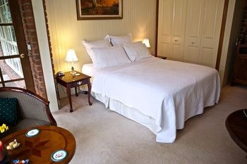 Holly Lane Mews - Accommodation QLD 21