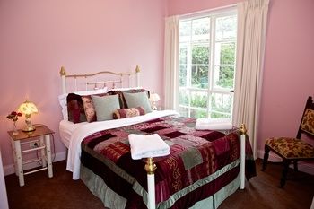 Holly Lane Mews - Accommodation QLD 23