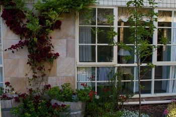 Holly Lane Mews - Accommodation QLD 47