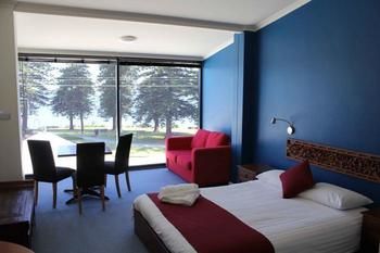 Speers Point NSW Accommodation QLD