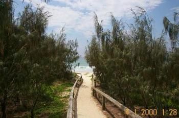 Costa Bella Apartments - Accommodation QLD 7