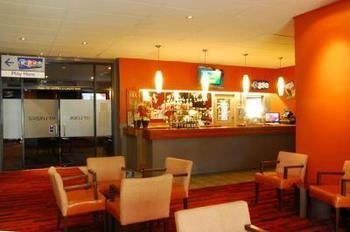 Palms Hotel Motel Chullora - Accommodation QLD 5