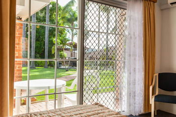 Forresters Beach Resort - Accommodation QLD 5
