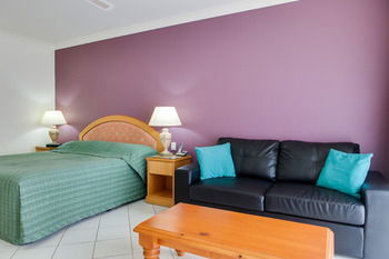 Forresters Beach Resort - Accommodation QLD 17