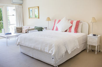 Avoca Valley Bed & Breakfast - Accommodation QLD 9