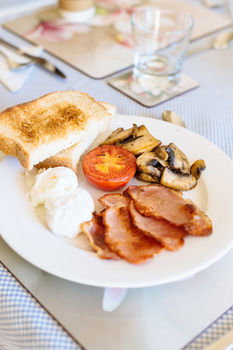 Avoca Valley Bed & Breakfast - Accommodation QLD 13