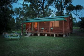 Hunter Hideaway Cottages - Accommodation QLD 12