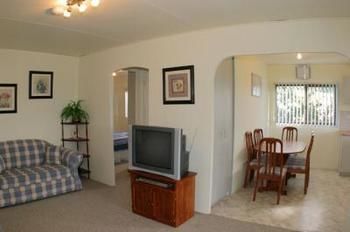 Hunter Homestead - Accommodation QLD 4