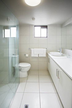 Langley Park Apartments - Accommodation QLD 3