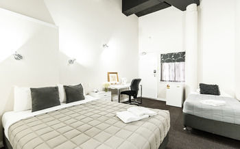 Airport Hotel Sydney - Accommodation QLD 9