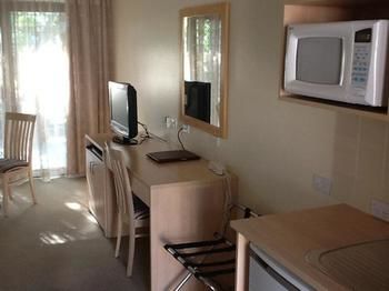 Parkhaven Motor Lodge Nowra - Accommodation QLD 1