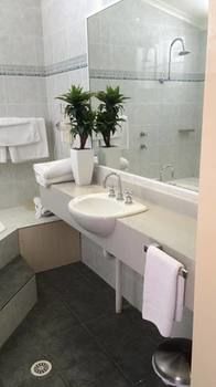 Parkhaven Motor Lodge Nowra - Accommodation QLD 21