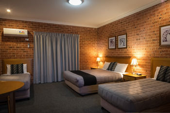 Akuna Motor Inn And Apartments - Accommodation QLD 14