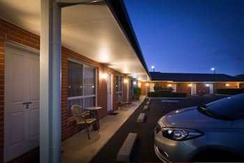 Akuna Motor Inn And Apartments - Accommodation QLD 27