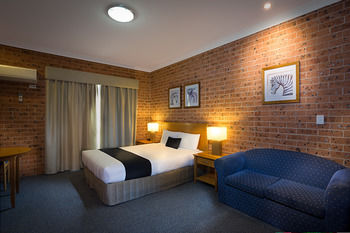 Akuna Motor Inn And Apartments - Accommodation QLD 30