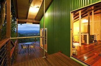 Treetops Accommodation Montville - Accommodation QLD 6