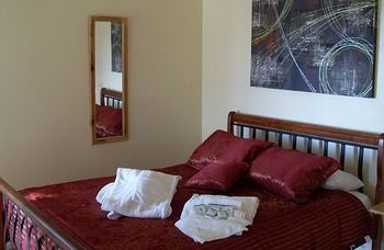 Treetops Accommodation Montville - Accommodation QLD 15