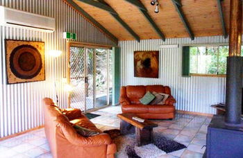Treetops Accommodation Montville - Accommodation QLD 41