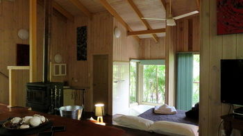 Treetops Accommodation Montville - Accommodation QLD 65