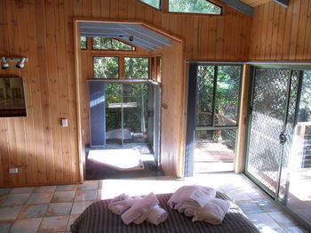 Treetops Accommodation Montville - Accommodation QLD 79